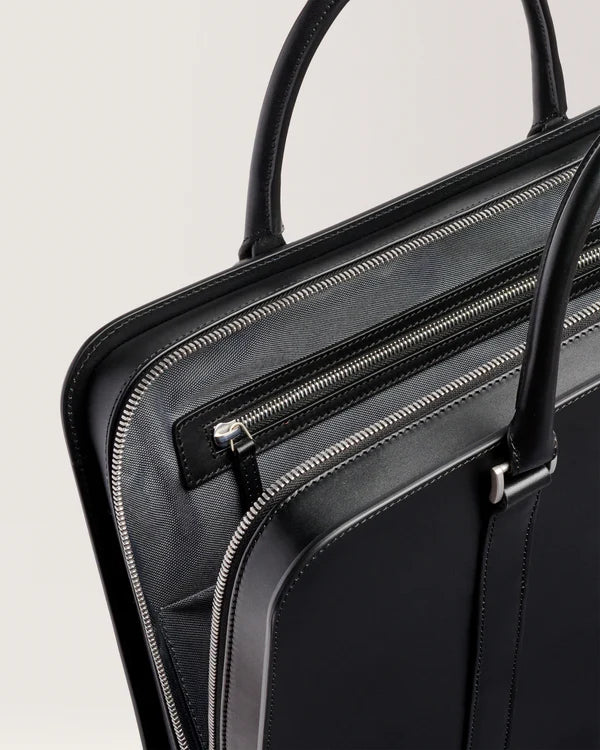 The Core Double Folio Black