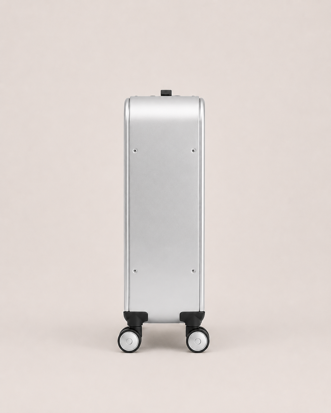 The Vanguard Carry-On Silver