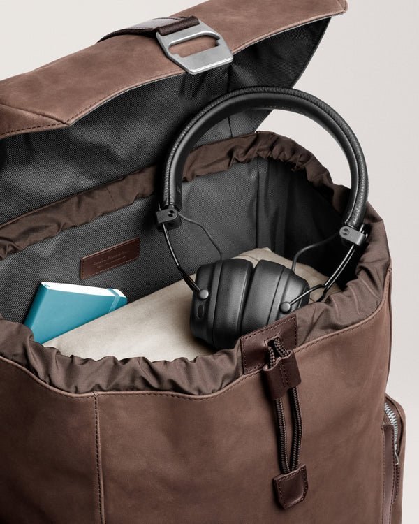 The Sonder Commuter Backpack Chocolate