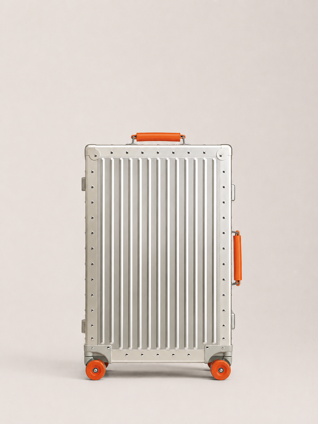 The Aluminum Carry-On Silver / Orange
