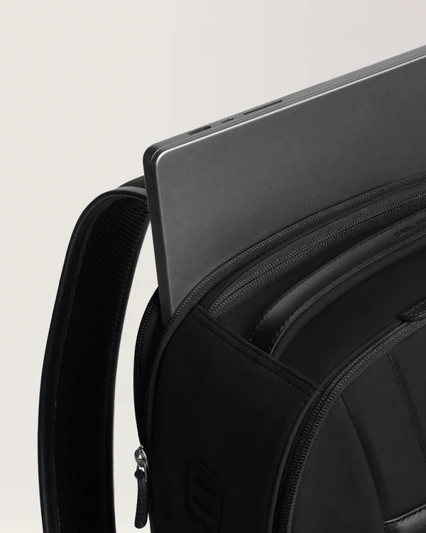 The Apex 72h Trevel Backpack Black