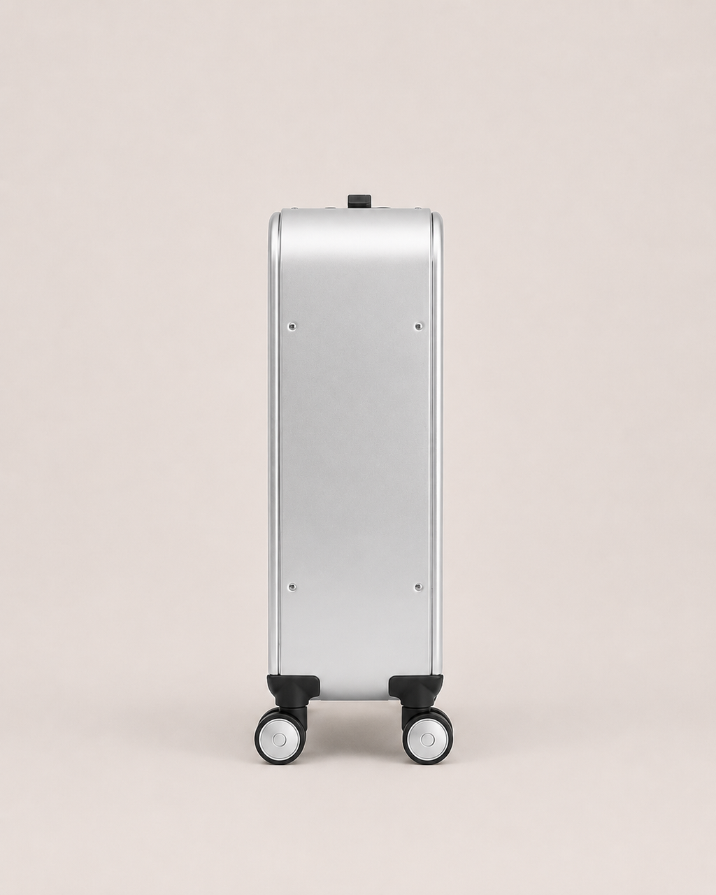 The Vanguard Carry-On Silver